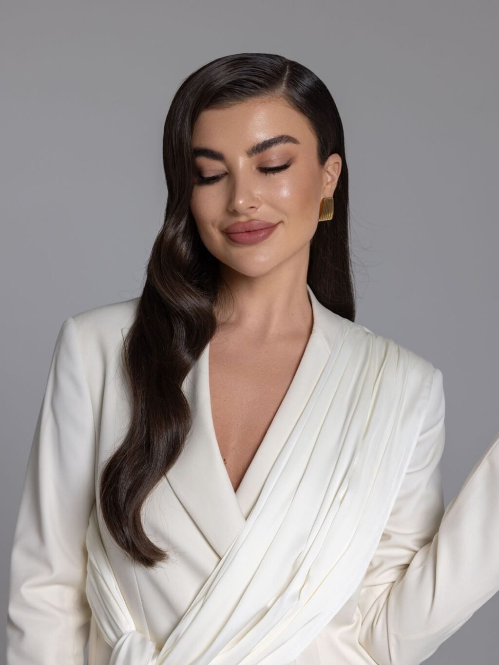 Instagram post from albeerofficial. This post is in position 3.